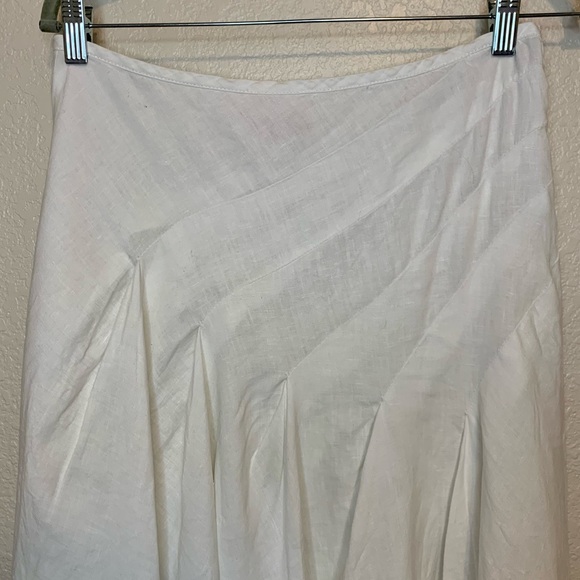 Lucky Brand 100% Linen Flowy Lightweight Skirt Asymmetrical Hem White Size 27 - Picture 2 of 11